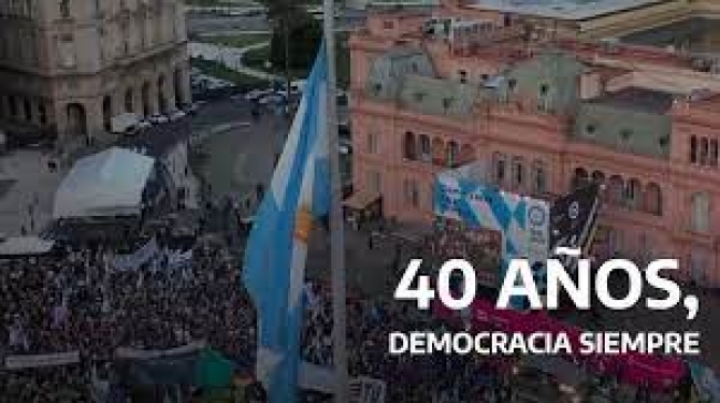 40 A&Ntilde;OS DE DEMOCRACIA